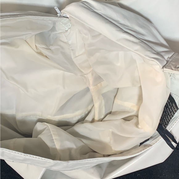 Genuine leather pants, soft and durable…white cowhide leather lined in taffeta! - Picture 7 of 7